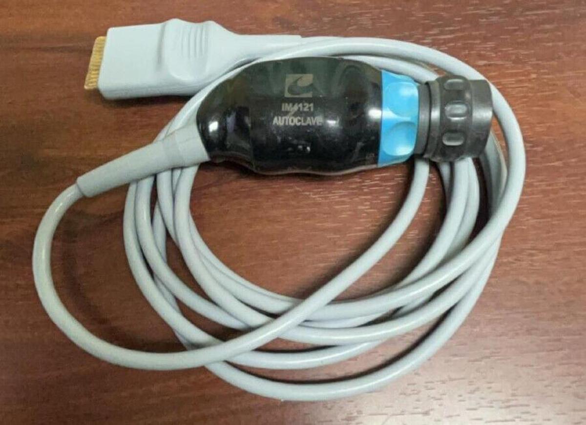 Used ConMed IM4121 Camera Head w/Light Cable LG1050 -excellent working condition