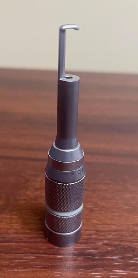 Used Medtronic Midas Rex MR8-AF02 Footed Attachment in Excellent Working Condition.