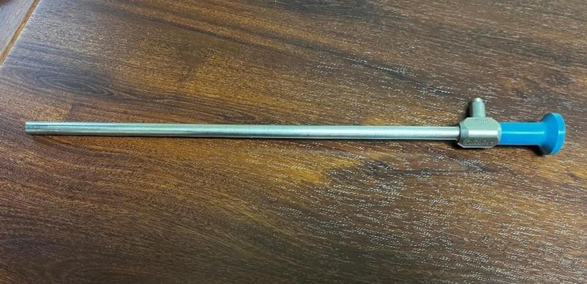 Used Stryker 502-457-010 10mm x 0° autoclavable Laparoscope- Exc. Working condition