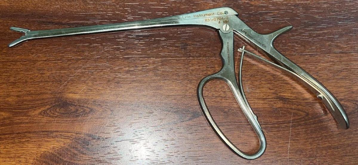 Used Life Instruments Co. 831-0704-2 Rongeurs 7” 4mm Down- Exc. Working Condition.