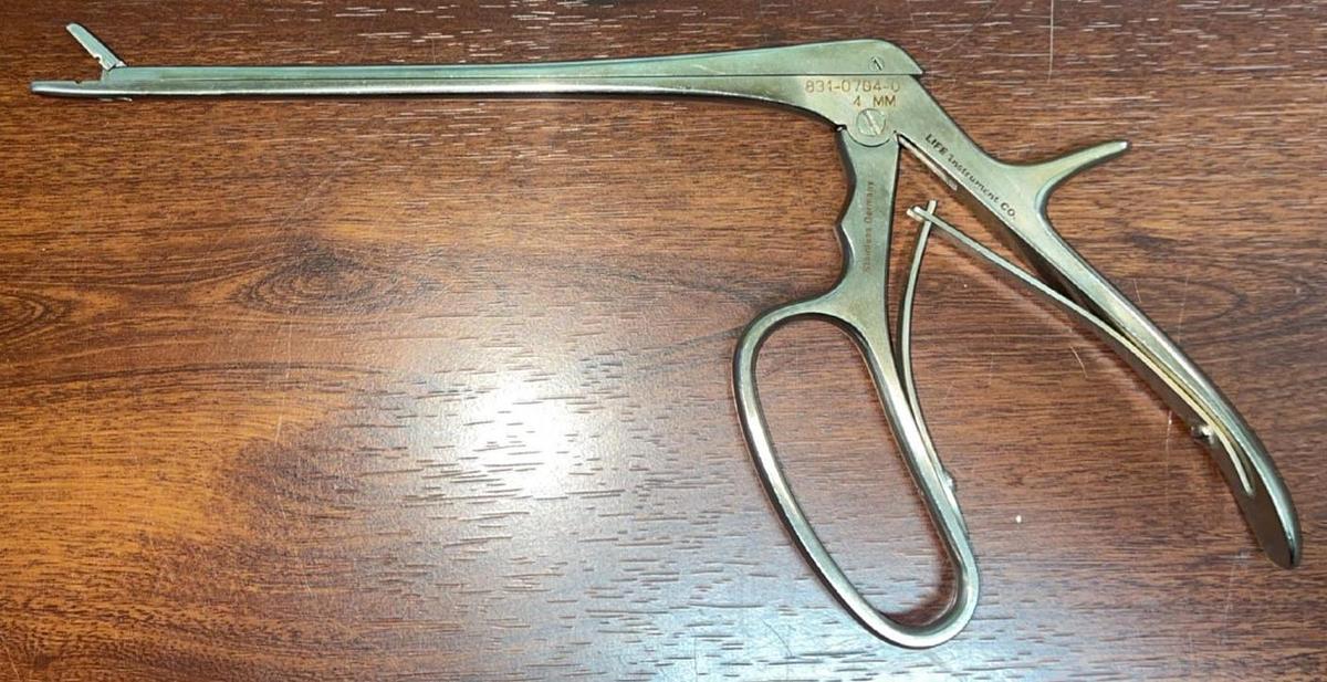 Used Life Instruments Co. 831-0704-0 Rongeurs 7” 4mm Straight Exc. Working Condition.