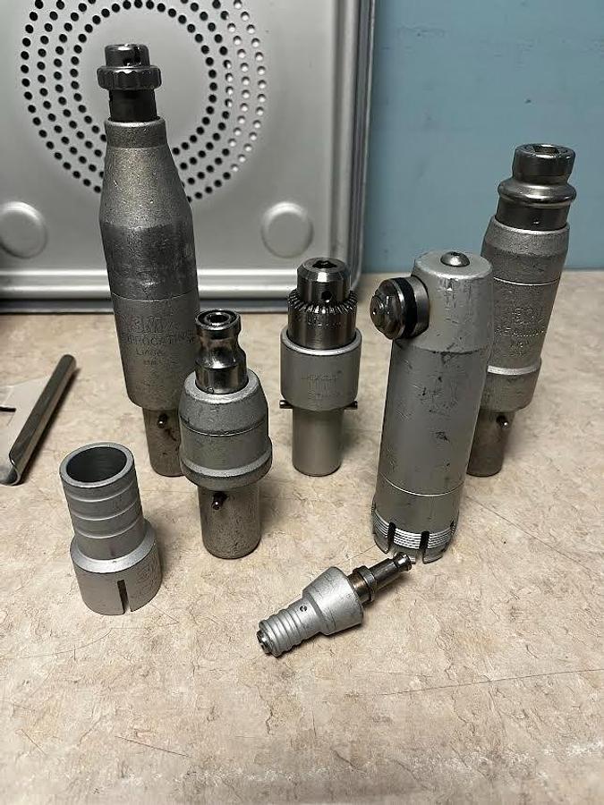 Used Maxi Driver L100 With 10 Attachments & Case - in Excellent Working Condition.