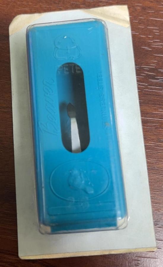 Used Beaver Eye Blades Catalog #5522 & 5910--2Pieces- One New & One Use