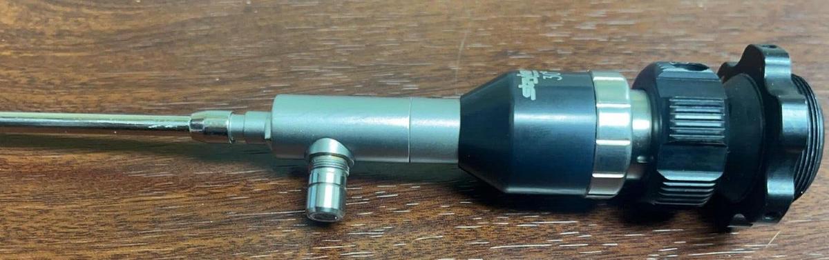 Used Stryker 427-31 4mm x 30 ° Video Arthroscope in Excellent Working Condition