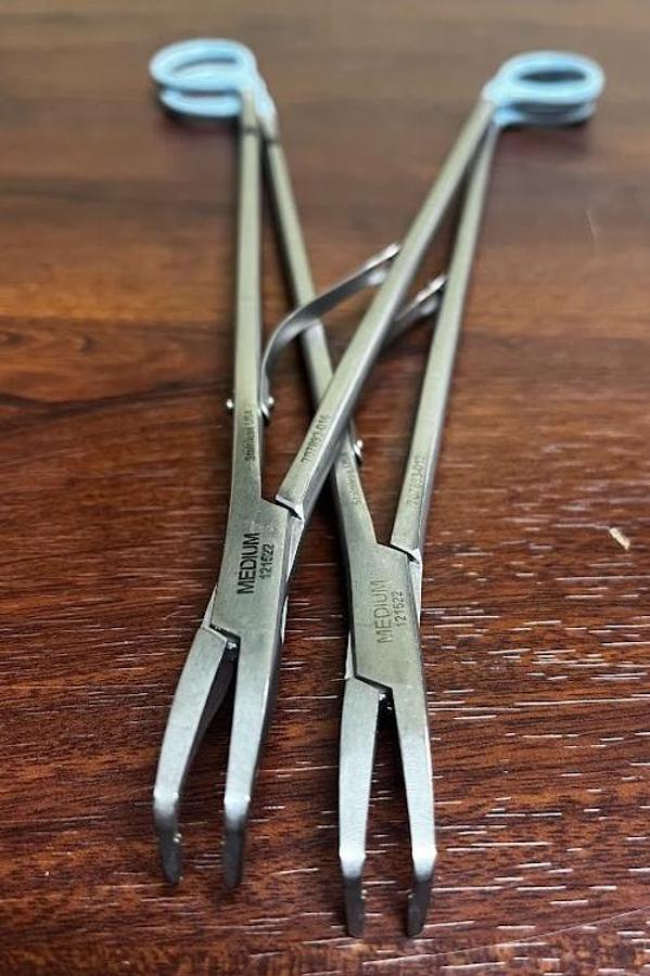Used Weck Atrauclip Instrument 9 PC clip applier set -in Excellent Working Condition