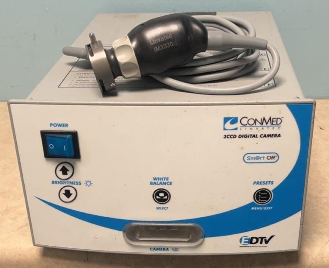 Used ConMed/Linvatec IM3300 CCU & LS7500 Light Source W/IM3330 Camera Head & Coupler