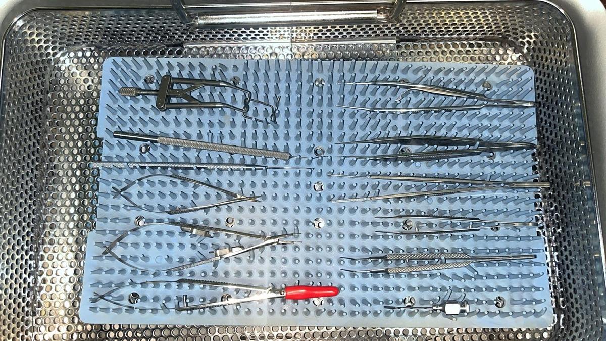 Used Assortment of Eye Instruments 12 PC Set w/Case (Storz & Rhein)