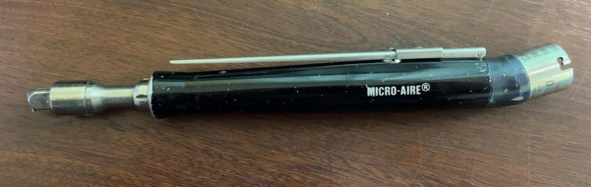 Used MicroAire  5601-41 w/Sag Saw, hose, & Case-- IN EXCELLENT WORKING CONDITION