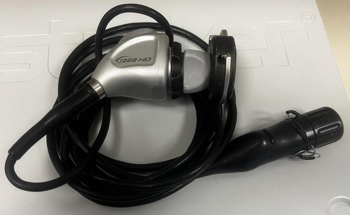 Used Stryker 1288-010-00 System & Camera 1288-210-105 & coupler EXC. CONDITION