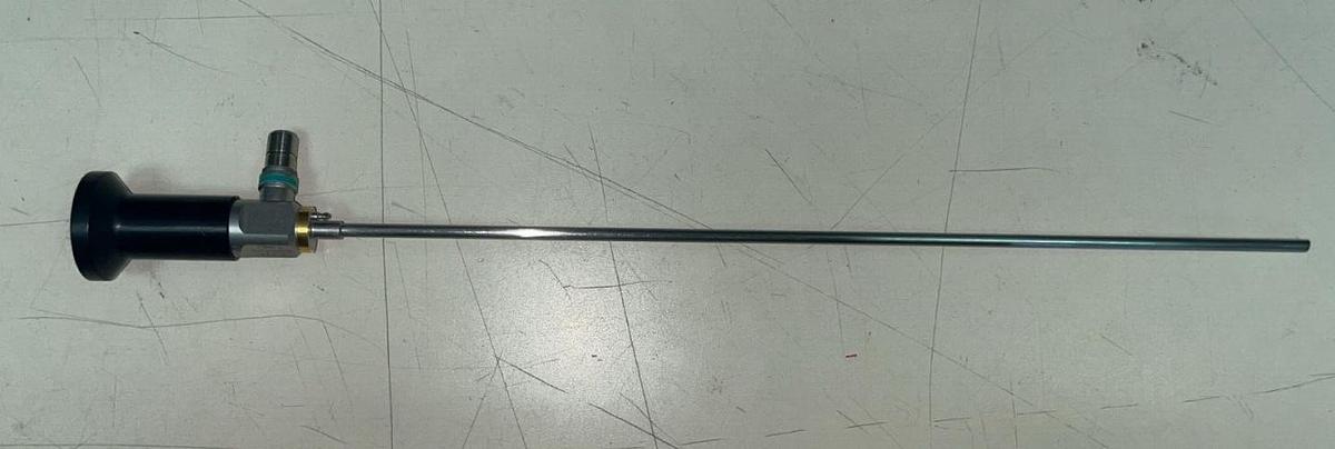 Used ACMI M3-12A Gold autoclavable set 9PC w/Lt Cable, sheaths & Case-Exc. condition.