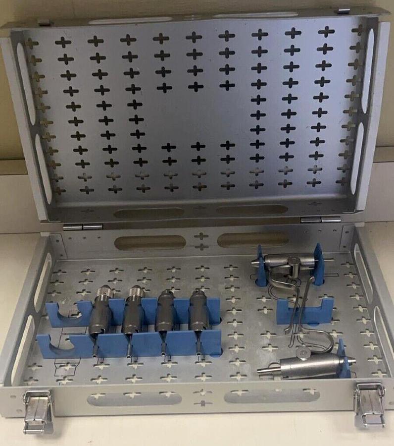 Used Stryker Command 296 8pc set with Case- in excellent working condition- Warranty