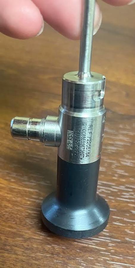Used Smith & Nephew 72205154 4K 4.0 mm x 30º Arthroscope Excellent Working condition