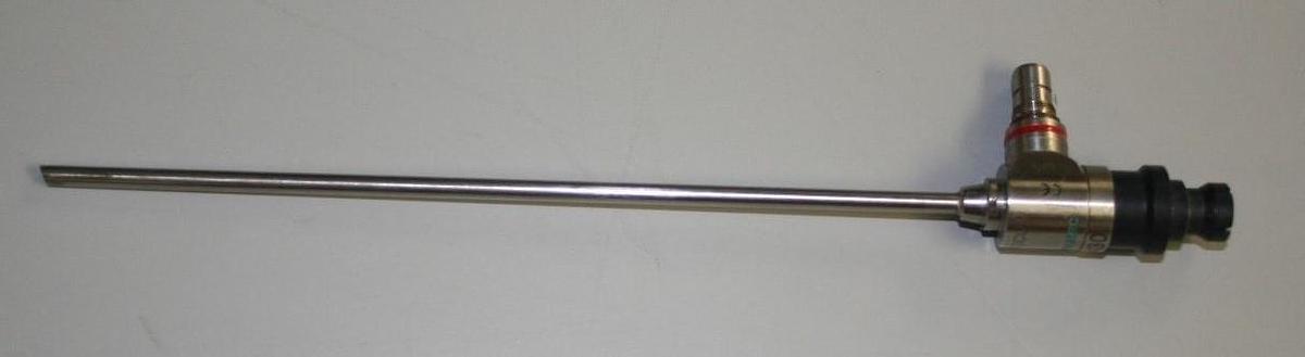 Used Linvatec T4301 4mm x 30 degree cartridge type Arthroscope  -Excellent