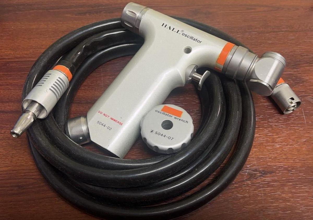 Used Hall 5044-02 Oscillator w/Hose & Wrench- excellent working condition w/warranty
