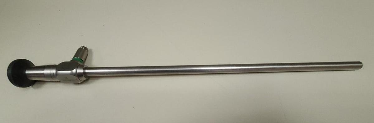 Used Storz 26003AA 10mm x 0 degree laparoscope in excellent working condition