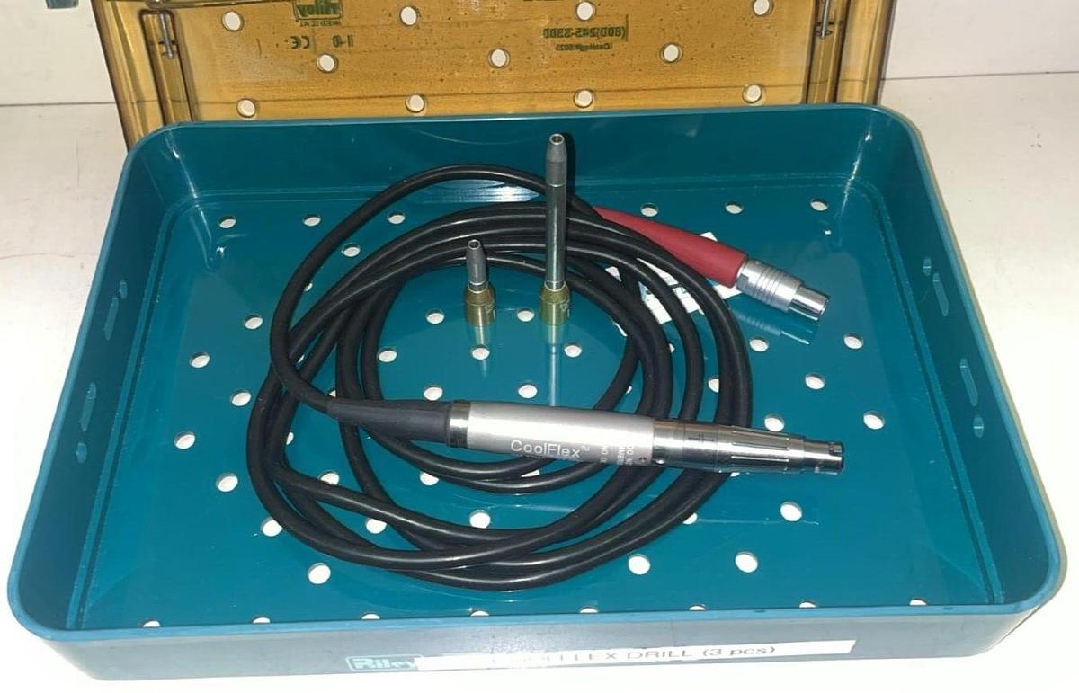 Used Hall Cool Flex E9010 with Case Sm. & Lg. Bur Guard -Excellent working condition