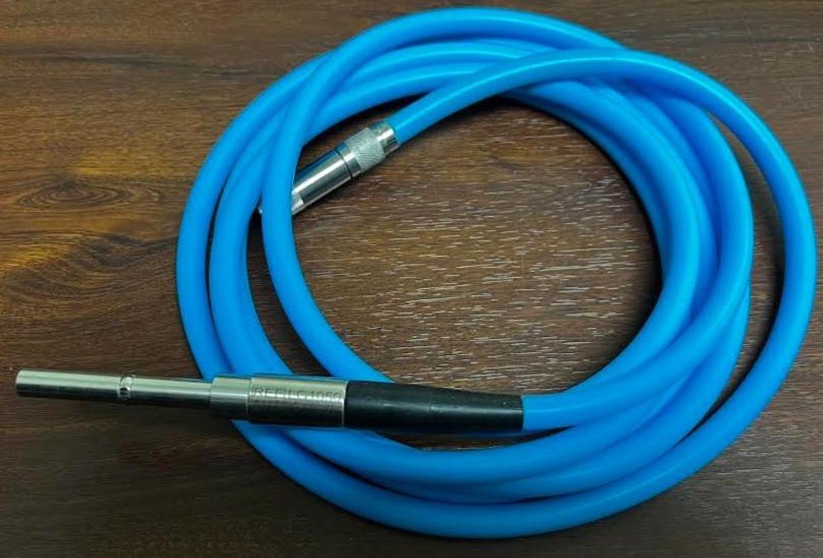Used ConMed/Linvatec LG1050 Autoclavable Light Cord in Excellent Working Condition