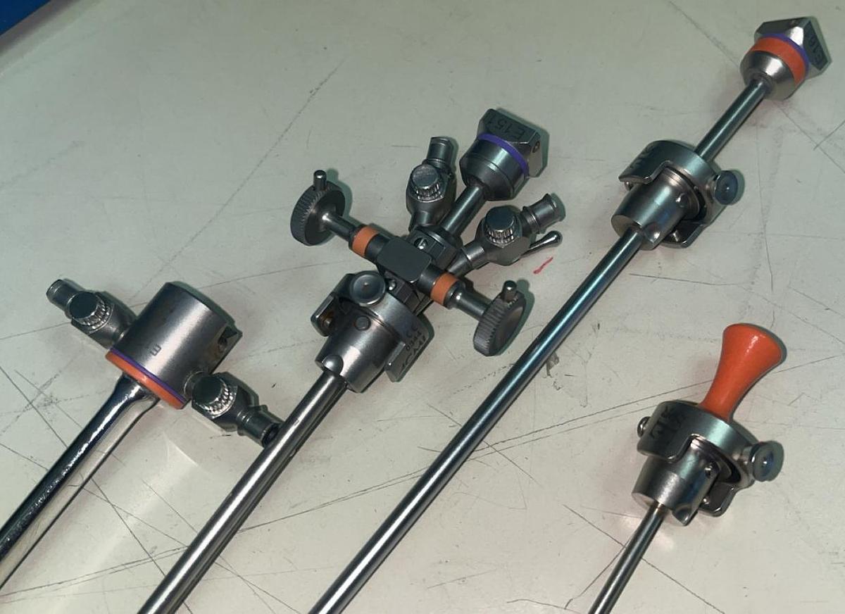 Used ACMI M3-12A, M3-30A, M3-70A Gold autoclavable set 8Piece w/Case-Exc. condition.