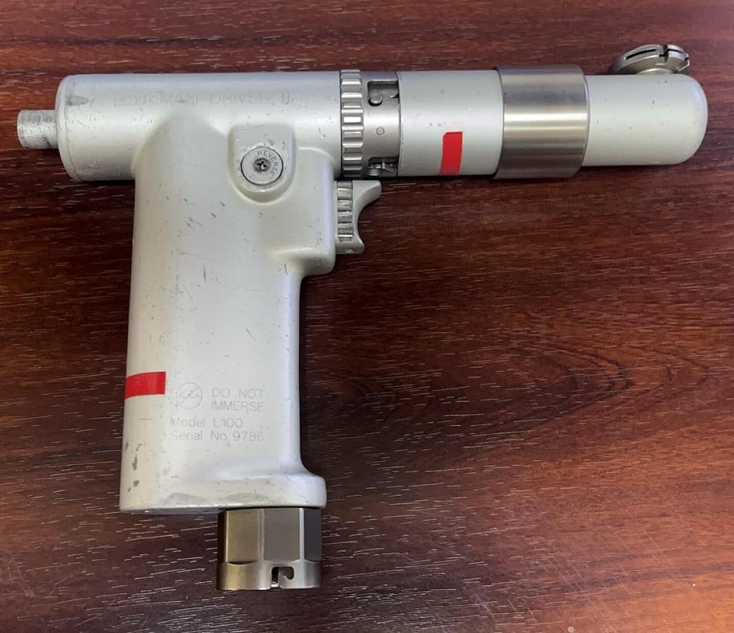 Used Maxi Driver L100 W/3 Attachments & Handle - in Excellent working condition.