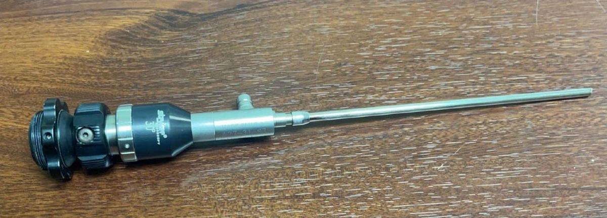Used Stryker 427-31 4mm x 30 ° Video Arthroscope in Excellent Working Condition
