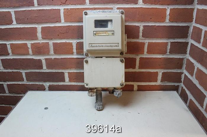Used Yamatake-Honeywell KIX18B-E12X2TY-XSX Magnetic Flow Transmitter #39614