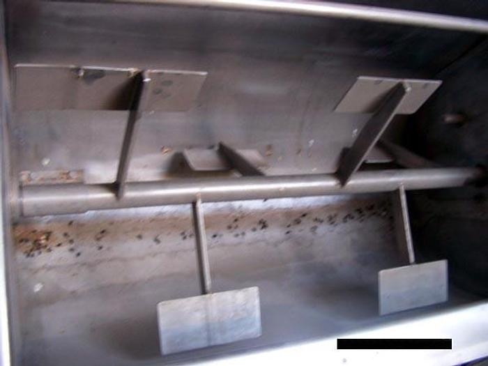 Used Termizator do serków, jogurtów, itp. z płaszczem grzejnym i poziomym mieszadłem łopatowym