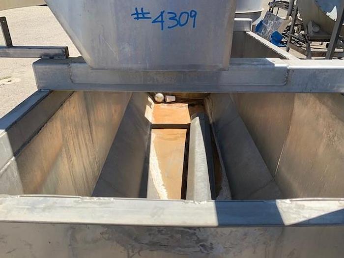 Used Lyco Dewatering - Wastewater Screen with Recovery Tank