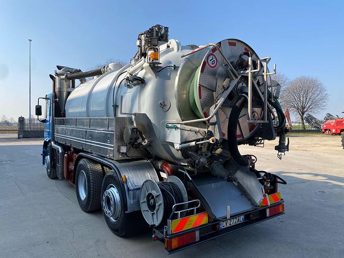 Usato 1999 IVECO EUROTECH 260E35 CURSOR