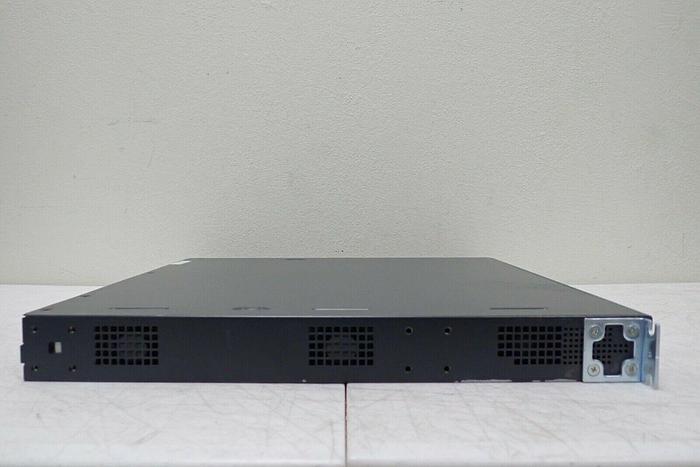 Used Cisco 2800 Series 2811 V01 Router w/ 17-6716-01 64MB Compact Flash Memory Card