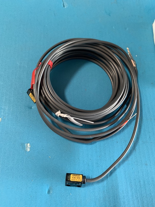 Used Omron Photoelectric Switch E3C-S10