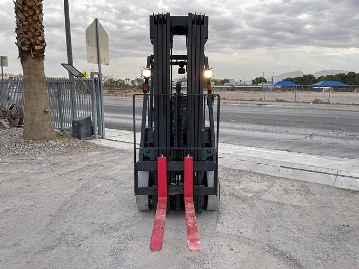 Used 2010 NISSAN MCP1F2A25LV QUAD MAST Forklift