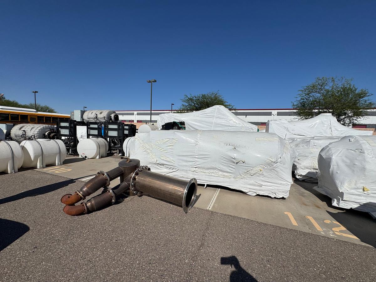 Used 2022 Cummins 1000DQFAH 1000kW Tier 4 Final Diesel Generators