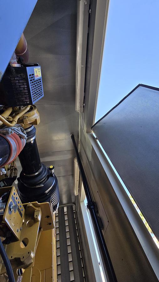 Used 2016 Caterpillar C32 1000kW Tier 2 Diesel Generator Set - LOW HOURS!