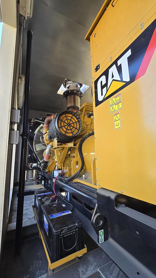 Used 2016 Caterpillar C32 1000kW Tier 2 Diesel Generator Set - LOW HOURS!