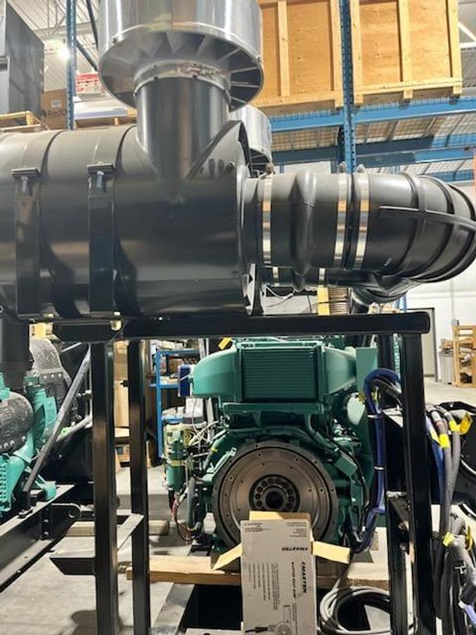 Used 2019 Volvo Penta TWD1673GE Tier 4 Final 938HP Diesel Engines (2 Available)