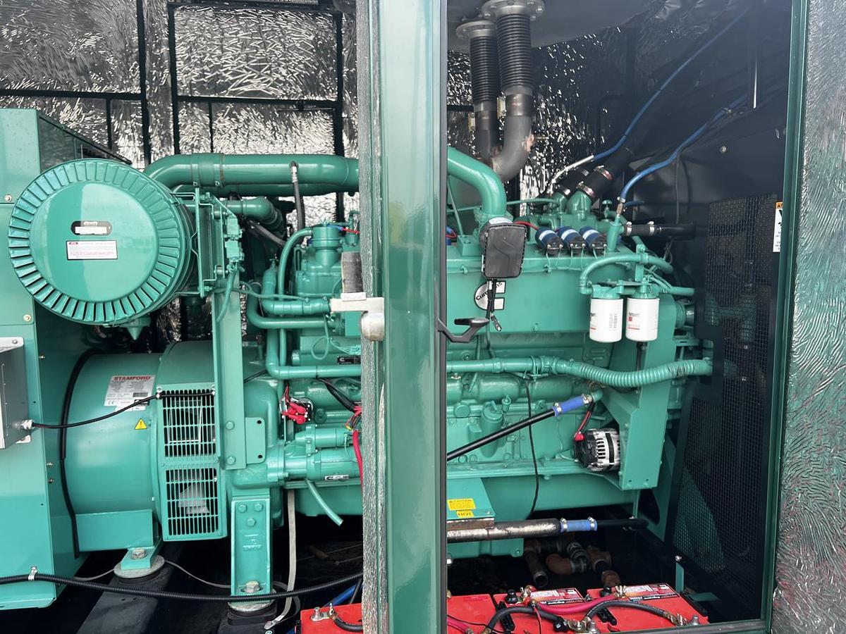 Used 2017 Cummins 500kW Natural Gas Generator Set