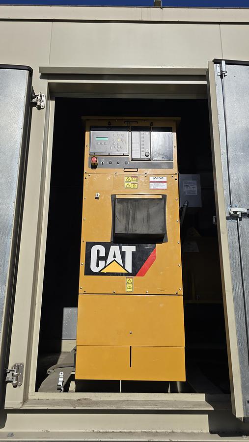 Used 2016 Caterpillar C32 1000kW Tier 2 Diesel Generator Set - LOW HOURS!