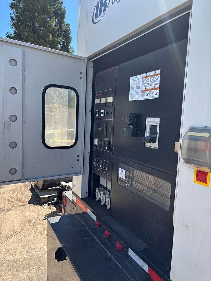 Used Ingersoll Rand / Doosan G570 456kW Tier 2 Rental Grade Towable Diesel Generator Set
