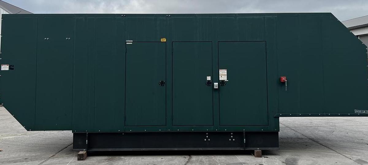 Used 2017 Cummins 500kW Natural Gas Generator Set