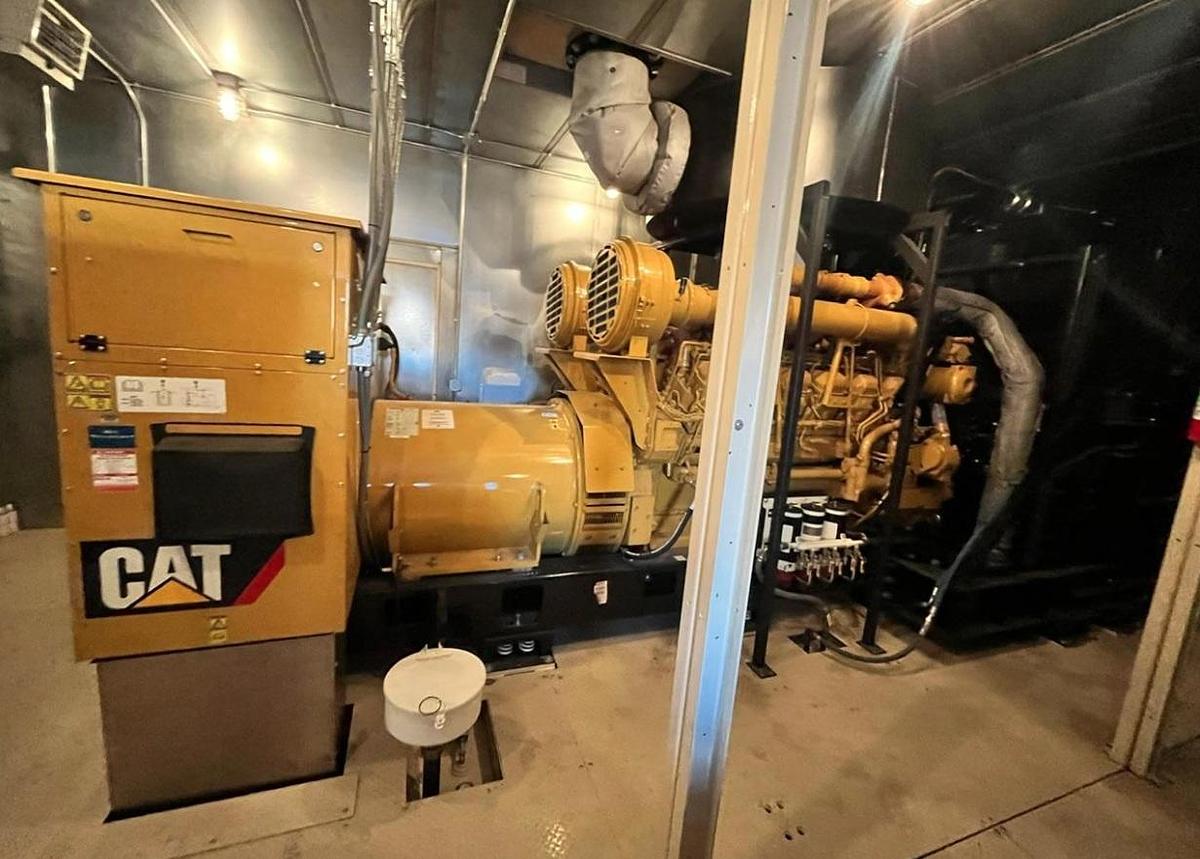 Used 2014 Caterpillar 3512C 1500kW Tier 2 Diesel Generator Set (2 Available)
