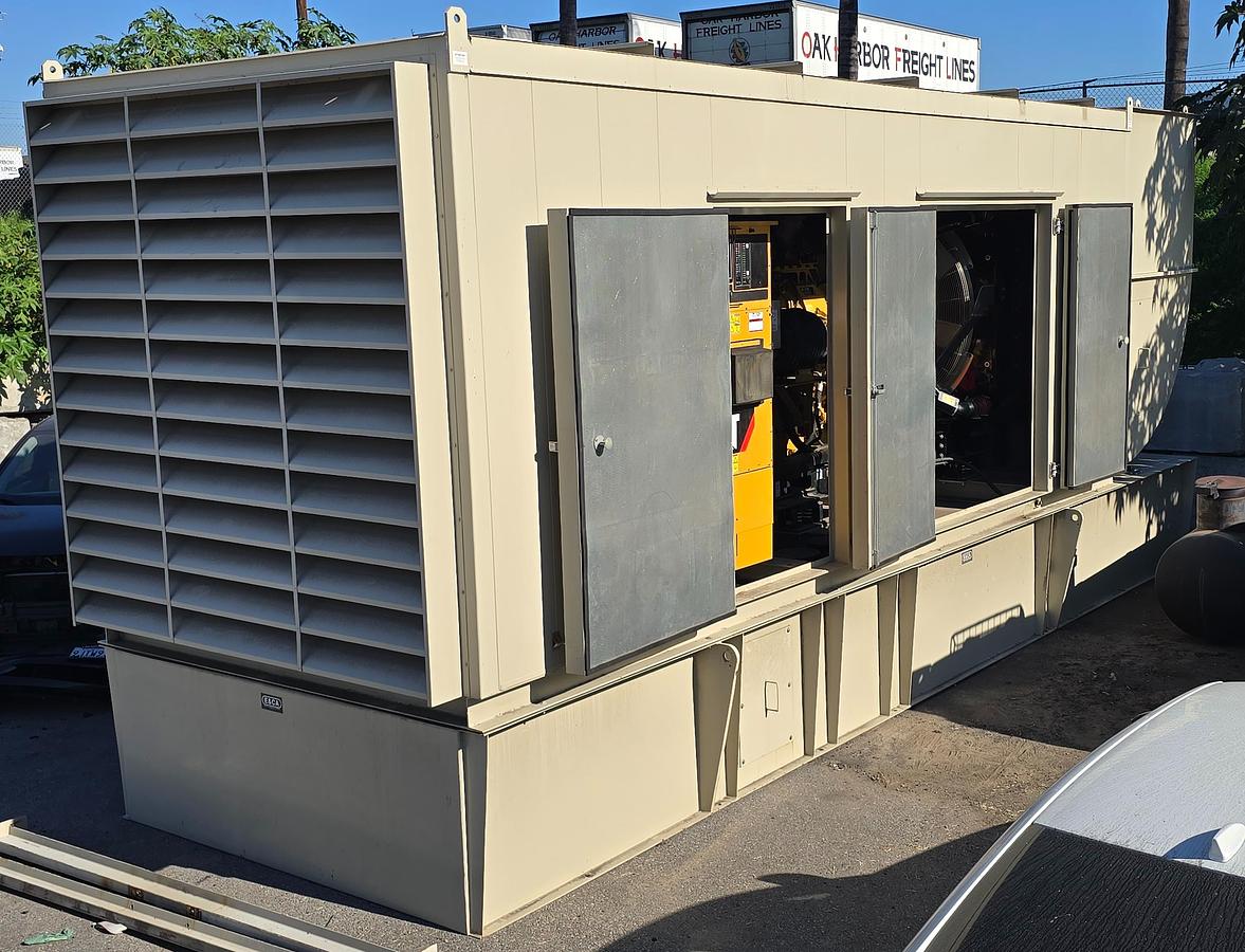 Used 2016 Caterpillar C32 1000kW Tier 2 Diesel Generator Set - LOW HOURS!