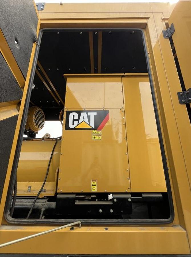 Used 2011 CATERPILLAR C32