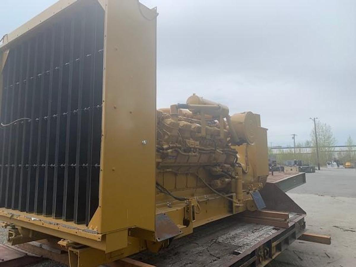 Used 1995 Caterpillar 3512 1000kW Diesel Generator Sets - 3 Available