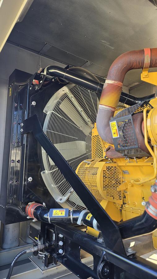 Used 2016 Caterpillar C32 1000kW Tier 2 Diesel Generator Set - LOW HOURS!