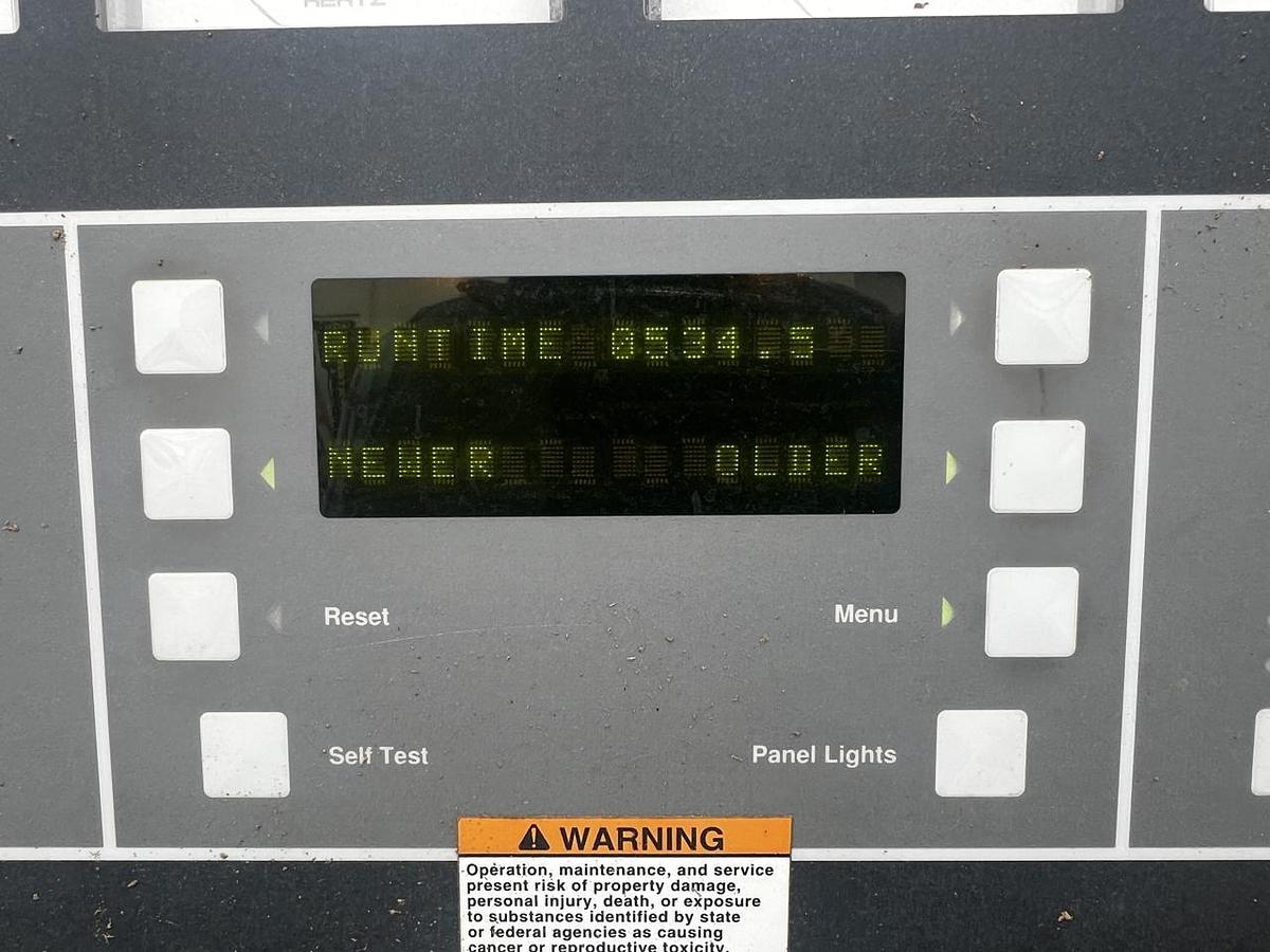 Used 2005 Cummins KTA19 500kW Diesel Generator Set