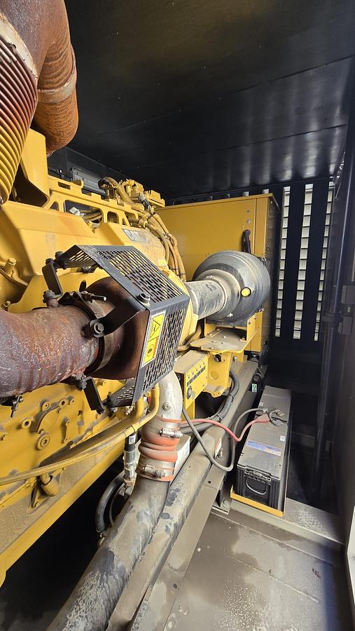 Used 2016 Caterpillar C32 1000kW Tier 2 Diesel Generator Set - LOW HOURS
