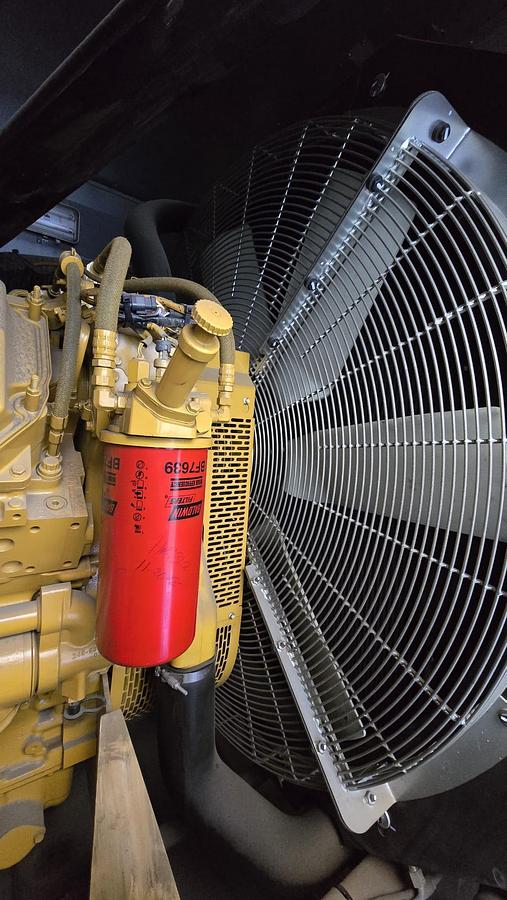 Used 2016 Caterpillar C32 1000kW Tier 2 Diesel Generator Set - LOW HOURS