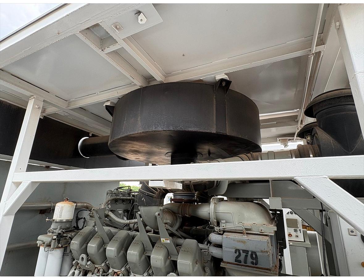Used MTU 12V4000 1225kW / 1750kVA 600V Diesel Generator Sets — SCR Drilling Rig Power Packages
