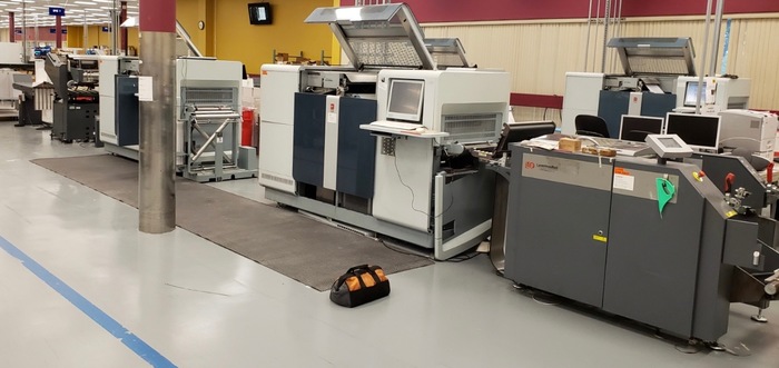 Oce Variostream 8750 TWIN Printing System (Pinless - 208M Foot Count) - Tecnau Roll to Fold (LX550 Unwinder / F4 Folder)