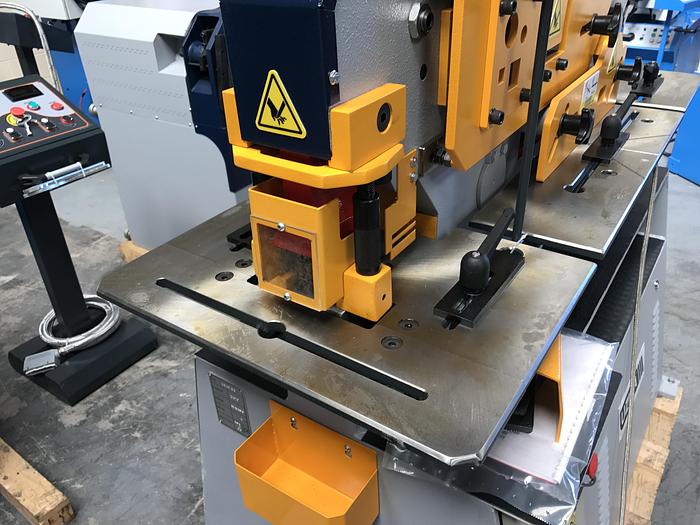 UZMA 60 ton 5 station Hydraulic steelworker